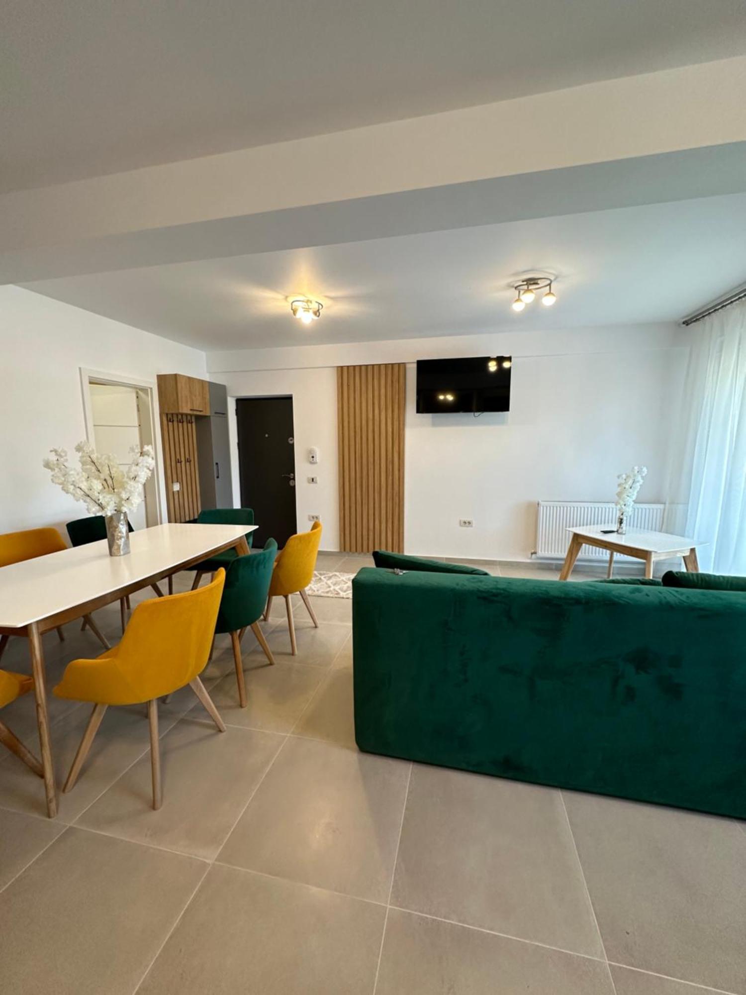Apartamente Arinis กูรา ฮูมอรูลุย ภายนอก รูปภาพ